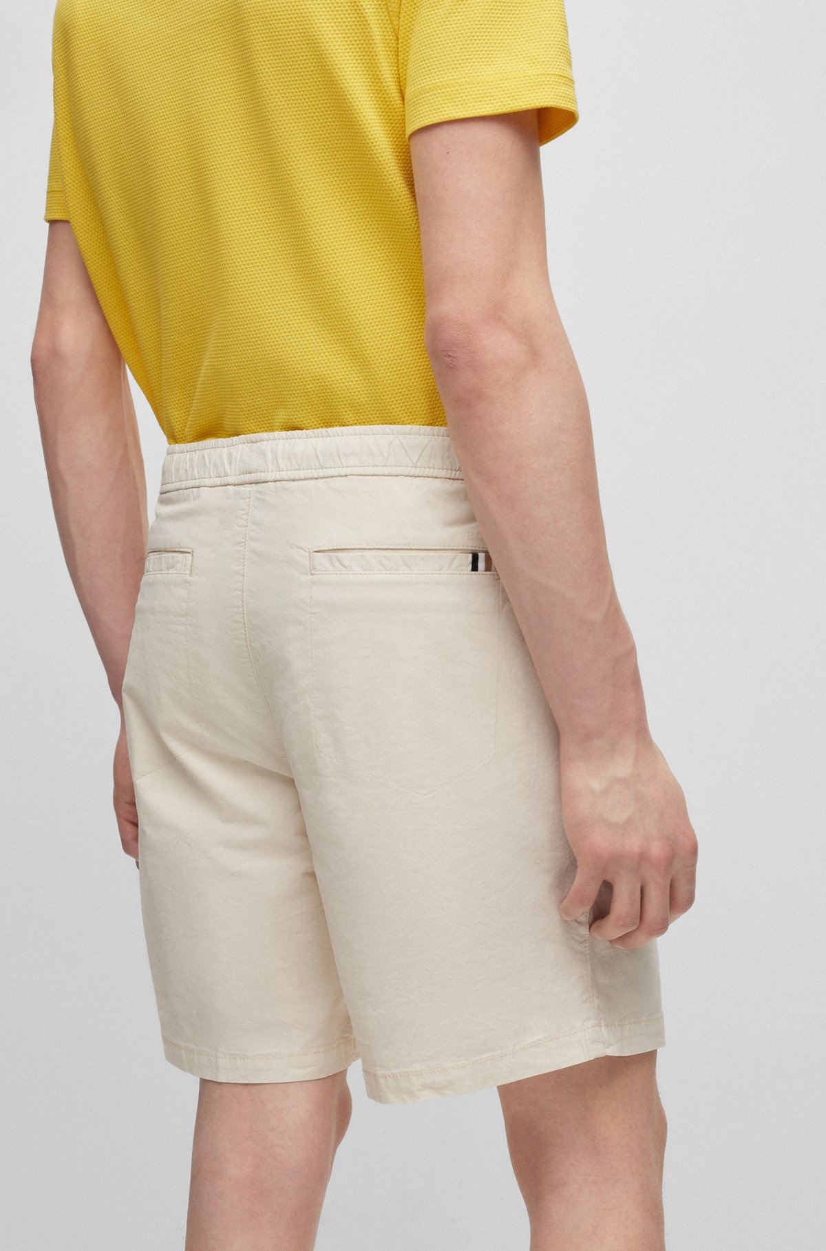 REGULAR-FIT SHORTS IN PAPER-TOUCH STRETCH COTTON - 5