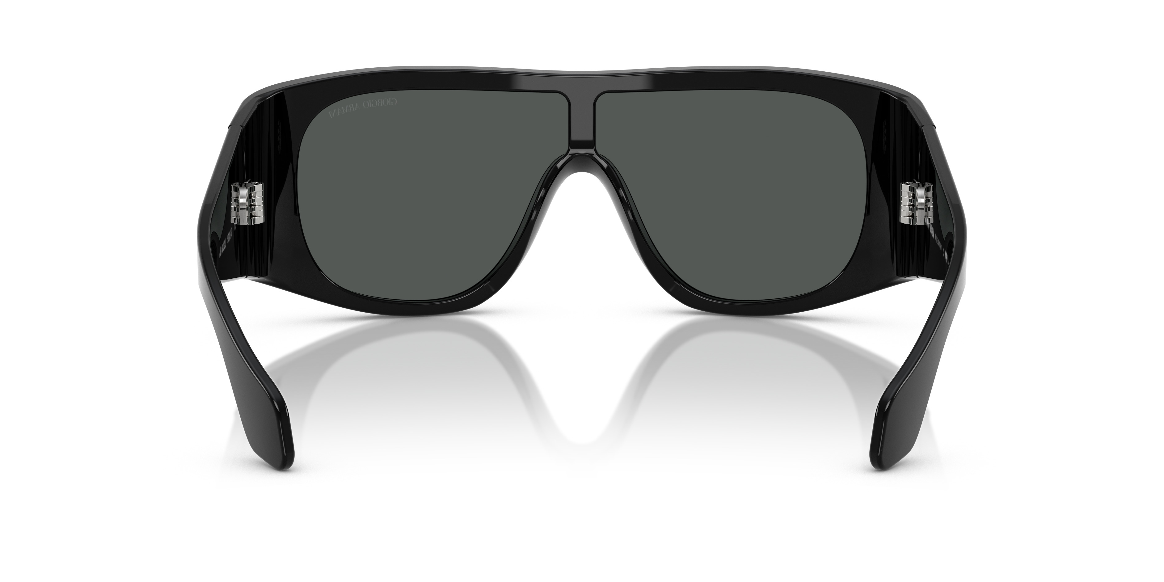 AR8222U - 4