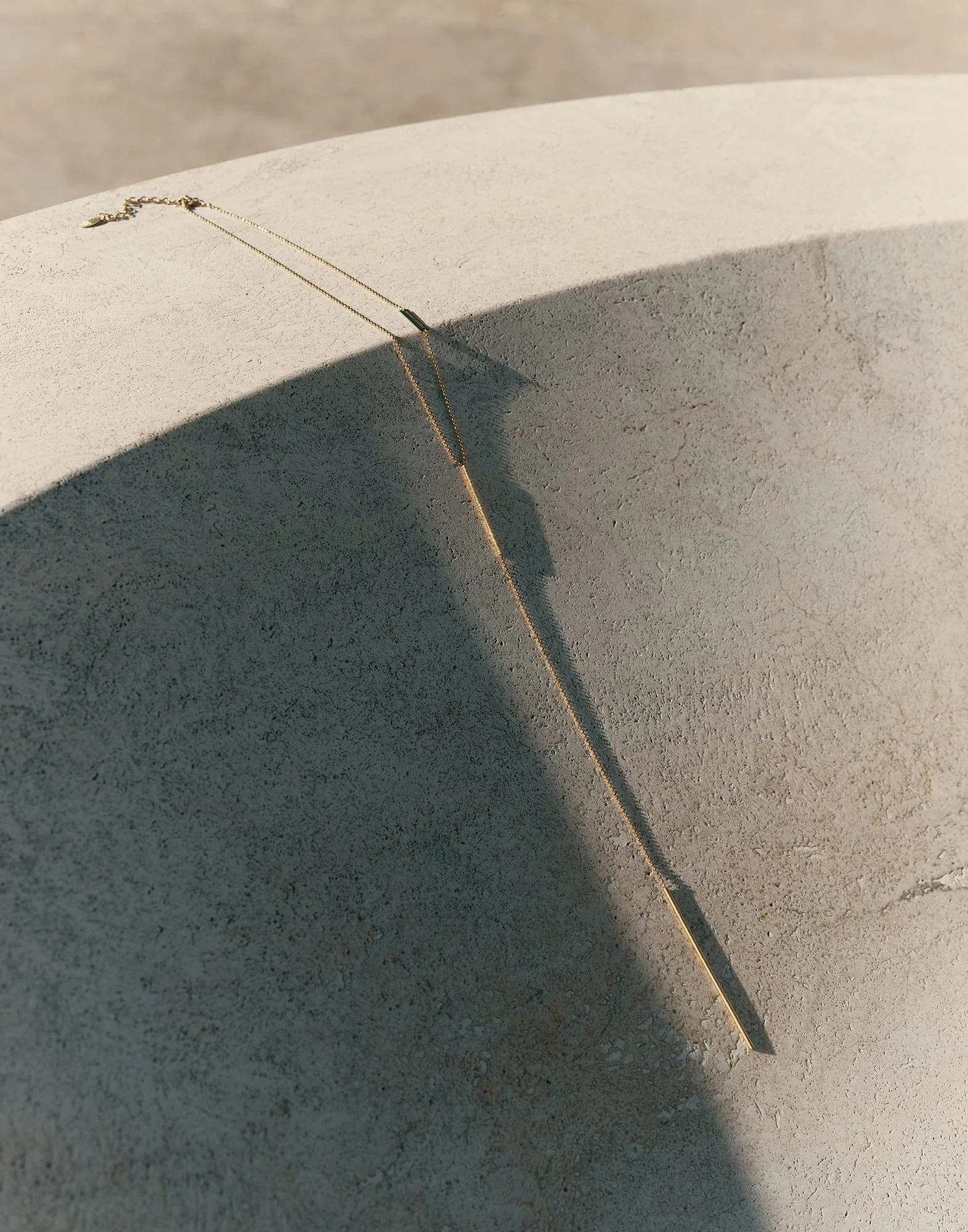 18k Gold necklace with 0.015ct Diamond - 1