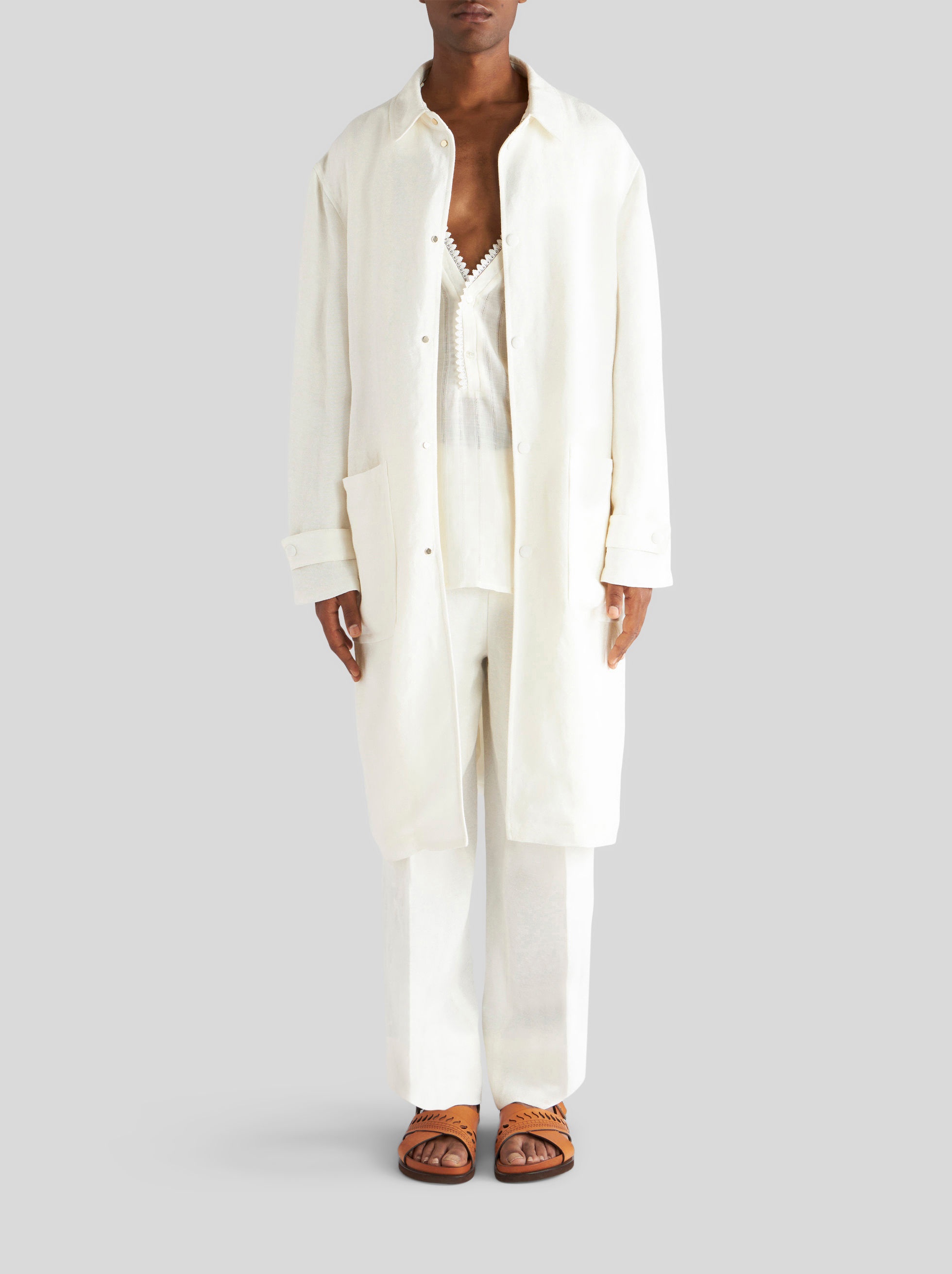 LINEN TROUSERS WITH TUCKS - 3