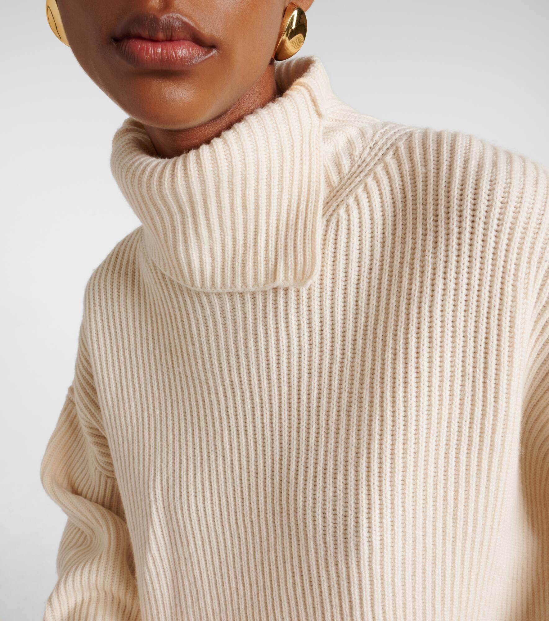 Wool, cashmere and silk turtleneck sweater - 5