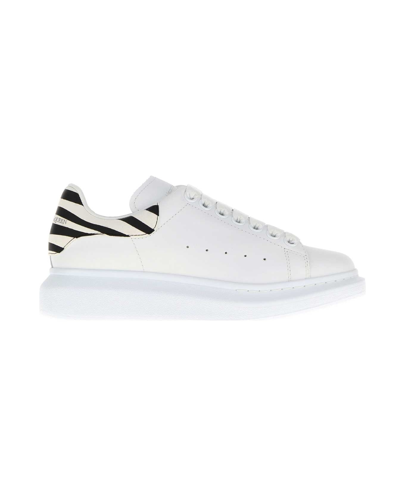 White Leather Sneakers With Printed Suede Heel - 1