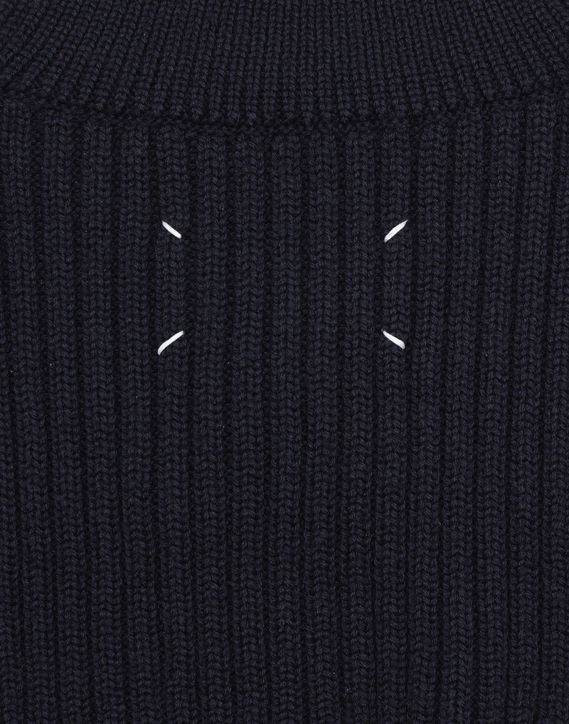 High-neck trompe l'oeil wool scarf 3