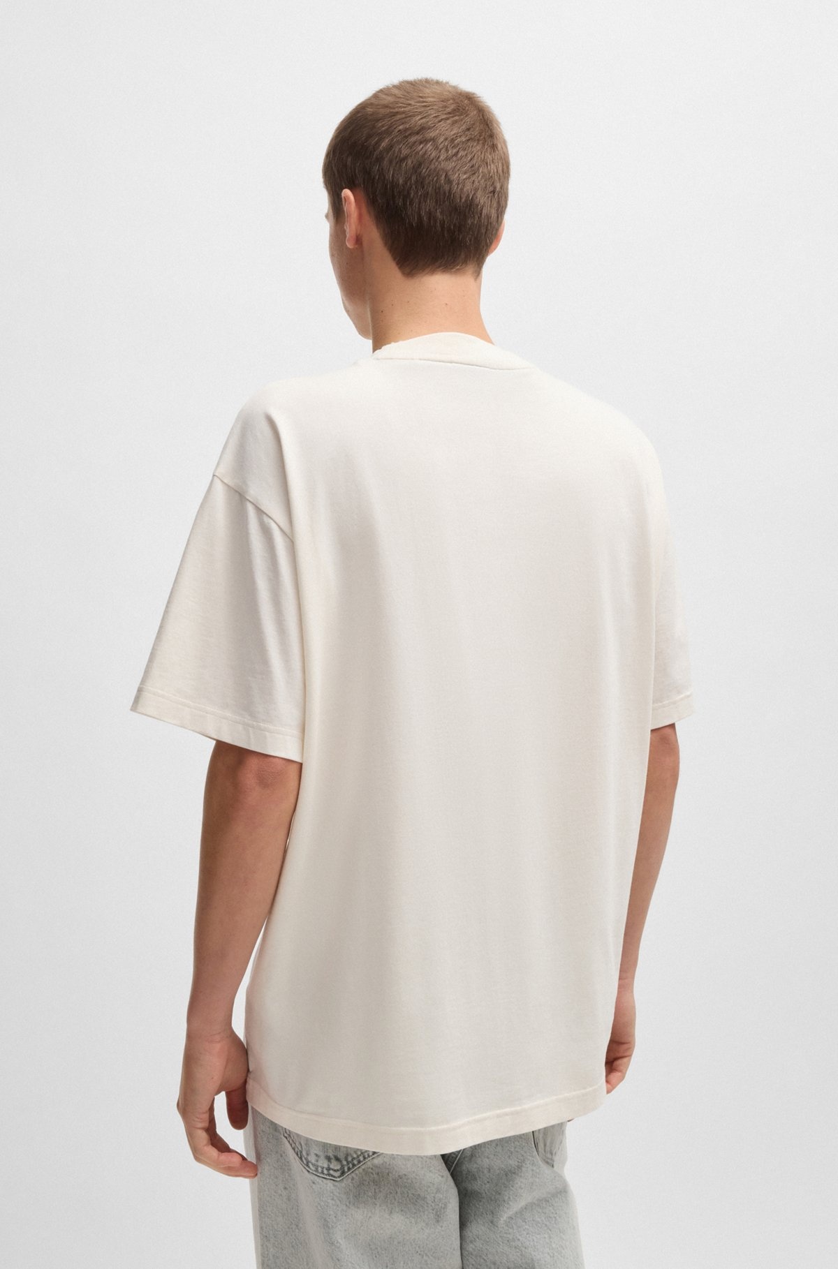 OVERSIZE-FIT T-SHIRT IN COTTON WITH HAPPY HUGO LOGO - 5