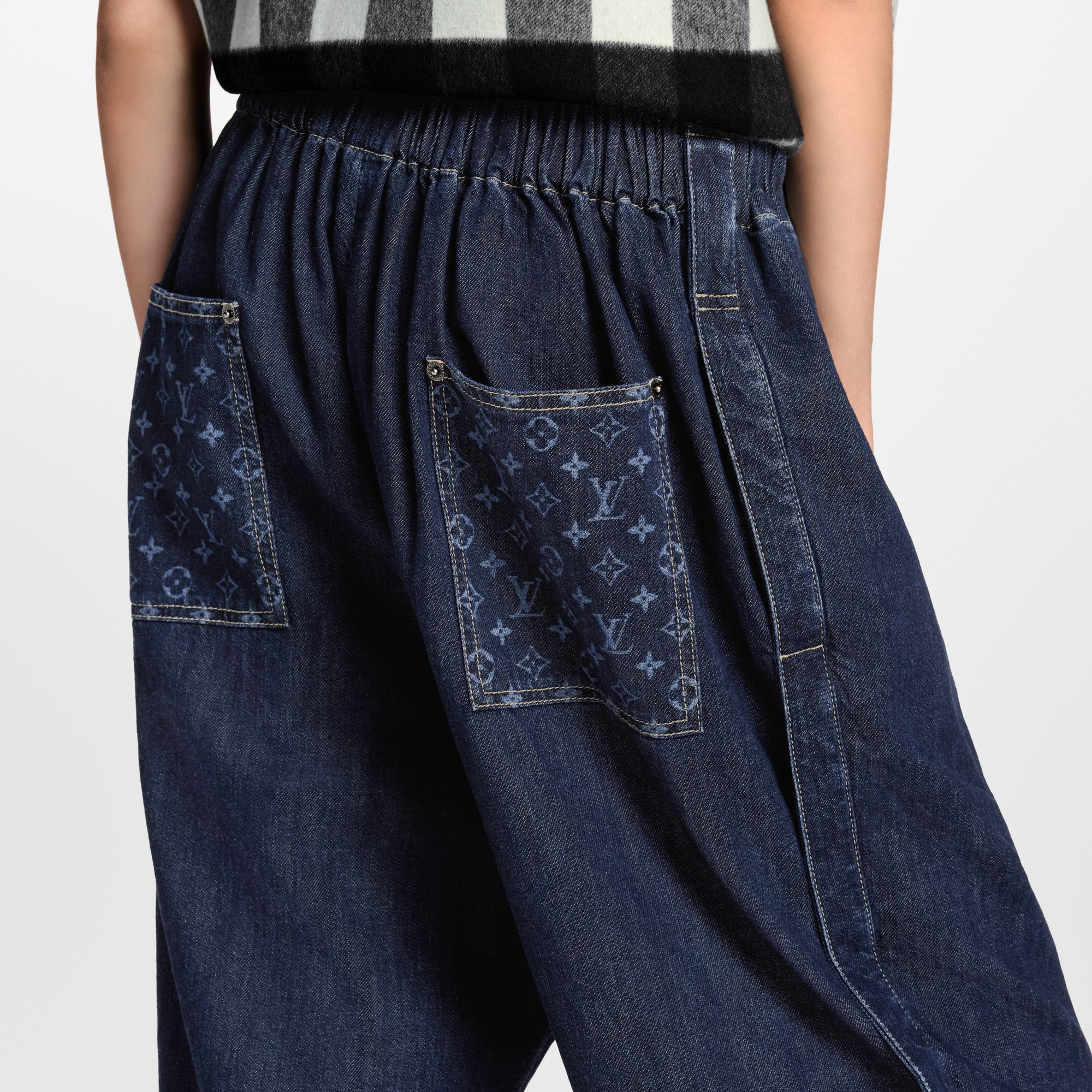Denim Carrot Pants - 7