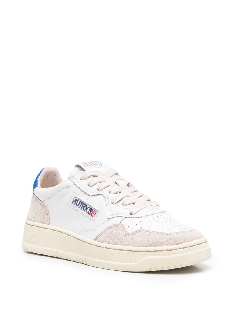 AUTRY Medalist low-top sneakers outlook