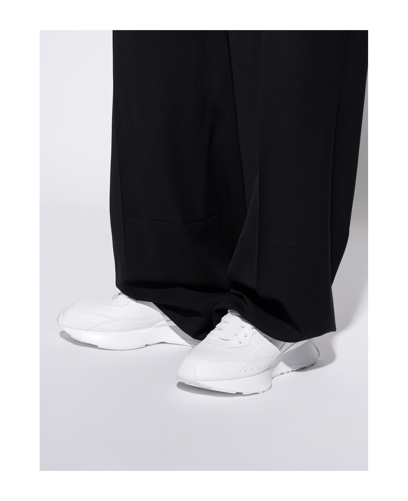 Alexander Mcqueen Sports Shoes With Logo - 2
