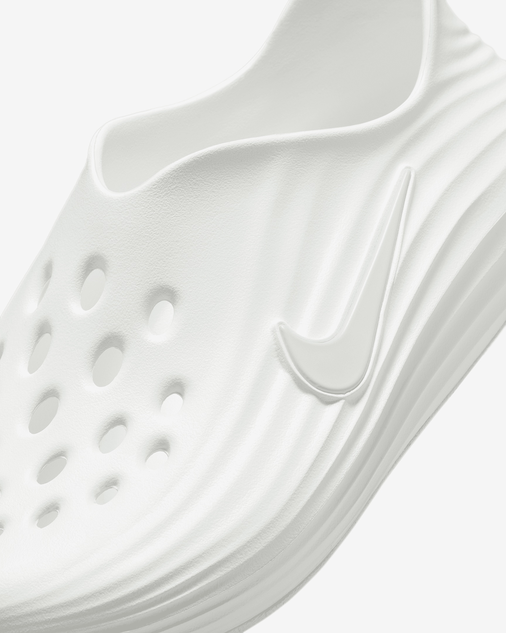 Nike ReactX Rejuven8 Women's Shoes - 7