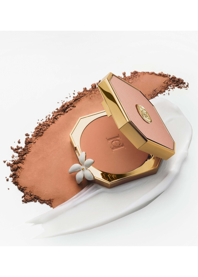 Carolina Herrera Nude Couture Matte Bronzer 4