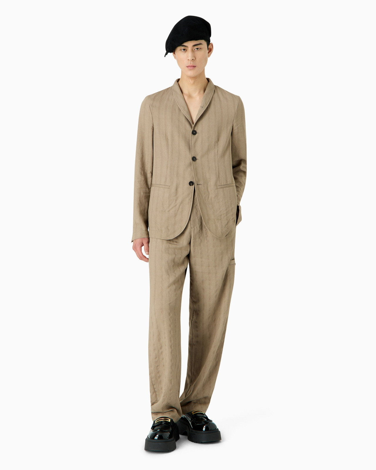 Trousers with monochromatic stripes in a peach-feel viscose-blend - 4