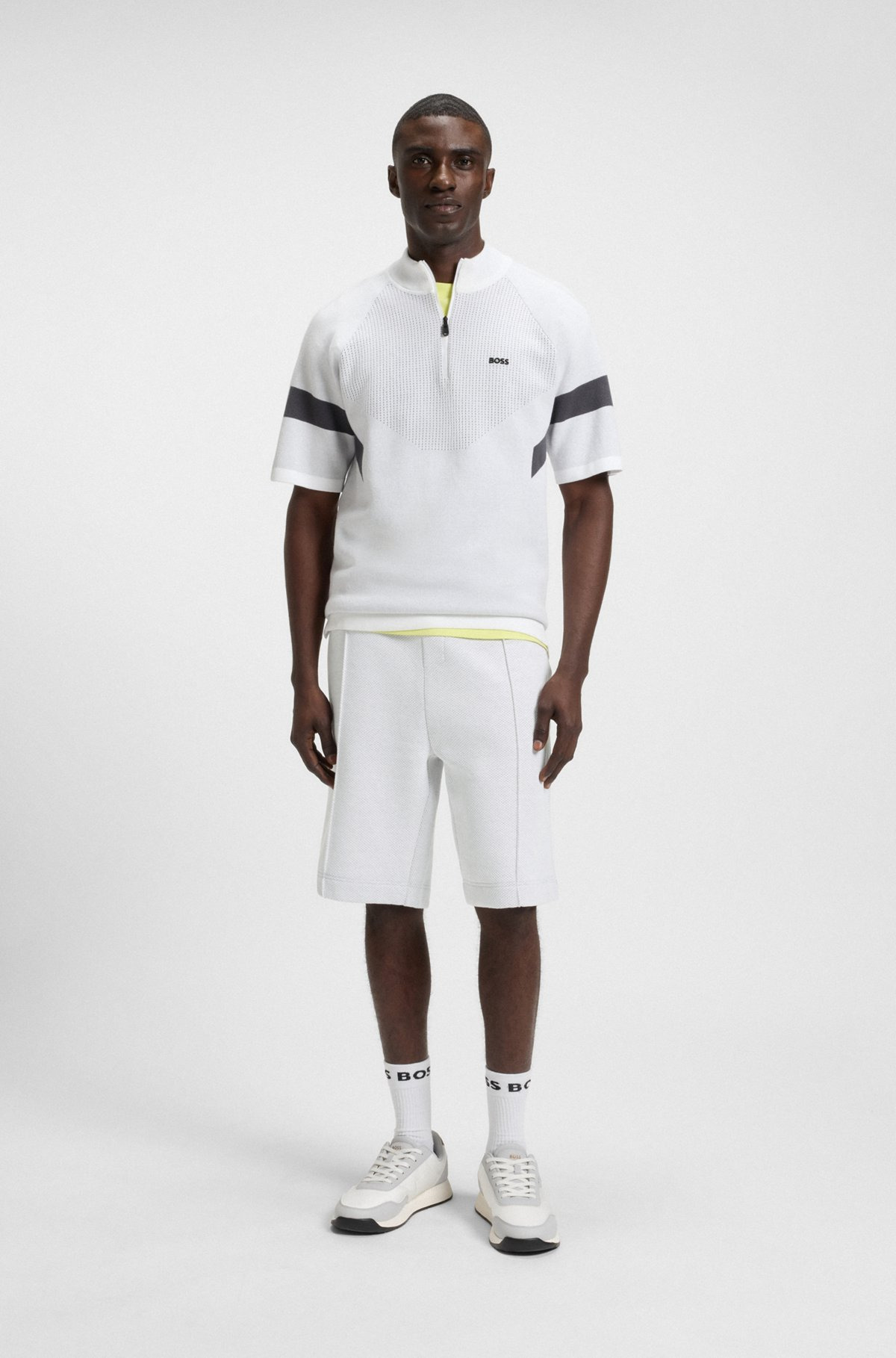 RELAXED-FIT SHORTS IN QUILTED JACQUARD - 4