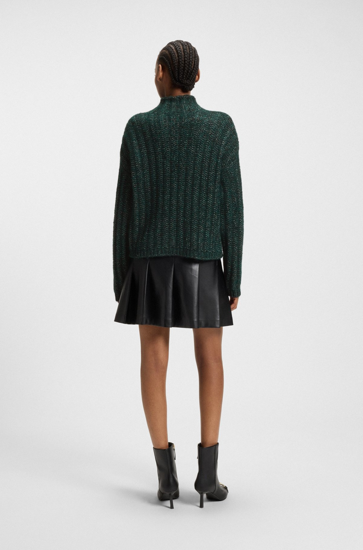 KNITTED SWEATER WITH RIBBED STRUCTURE - 4