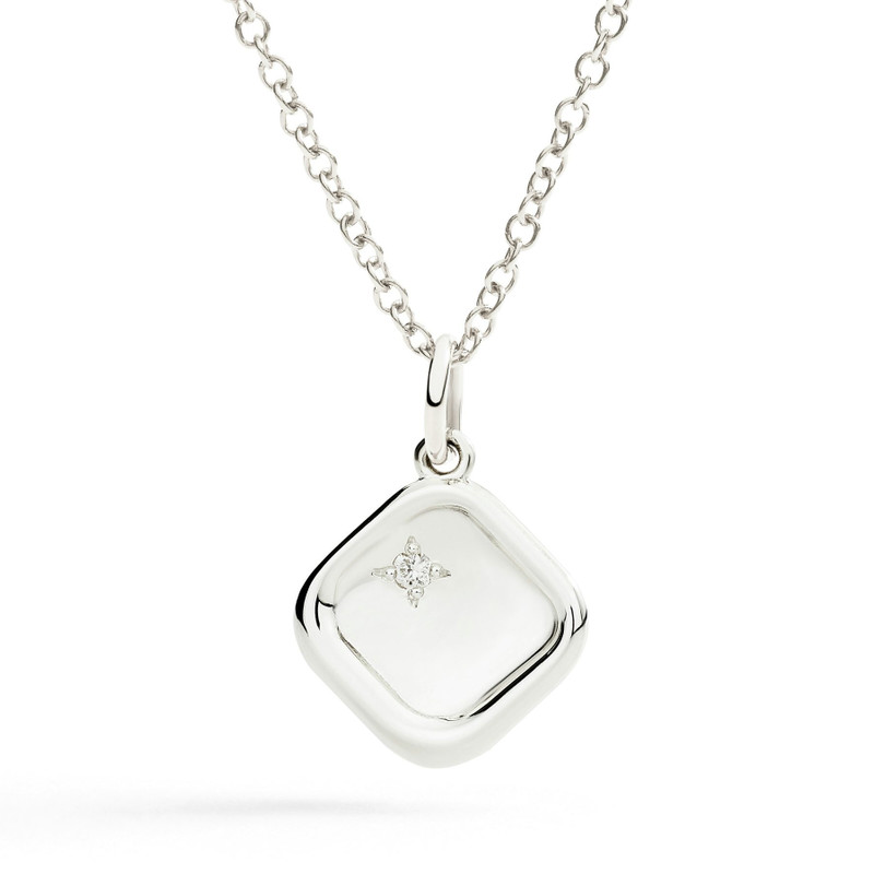 DoDo SILVER & WHITE DIAMOND SIGNET CHARM outlook