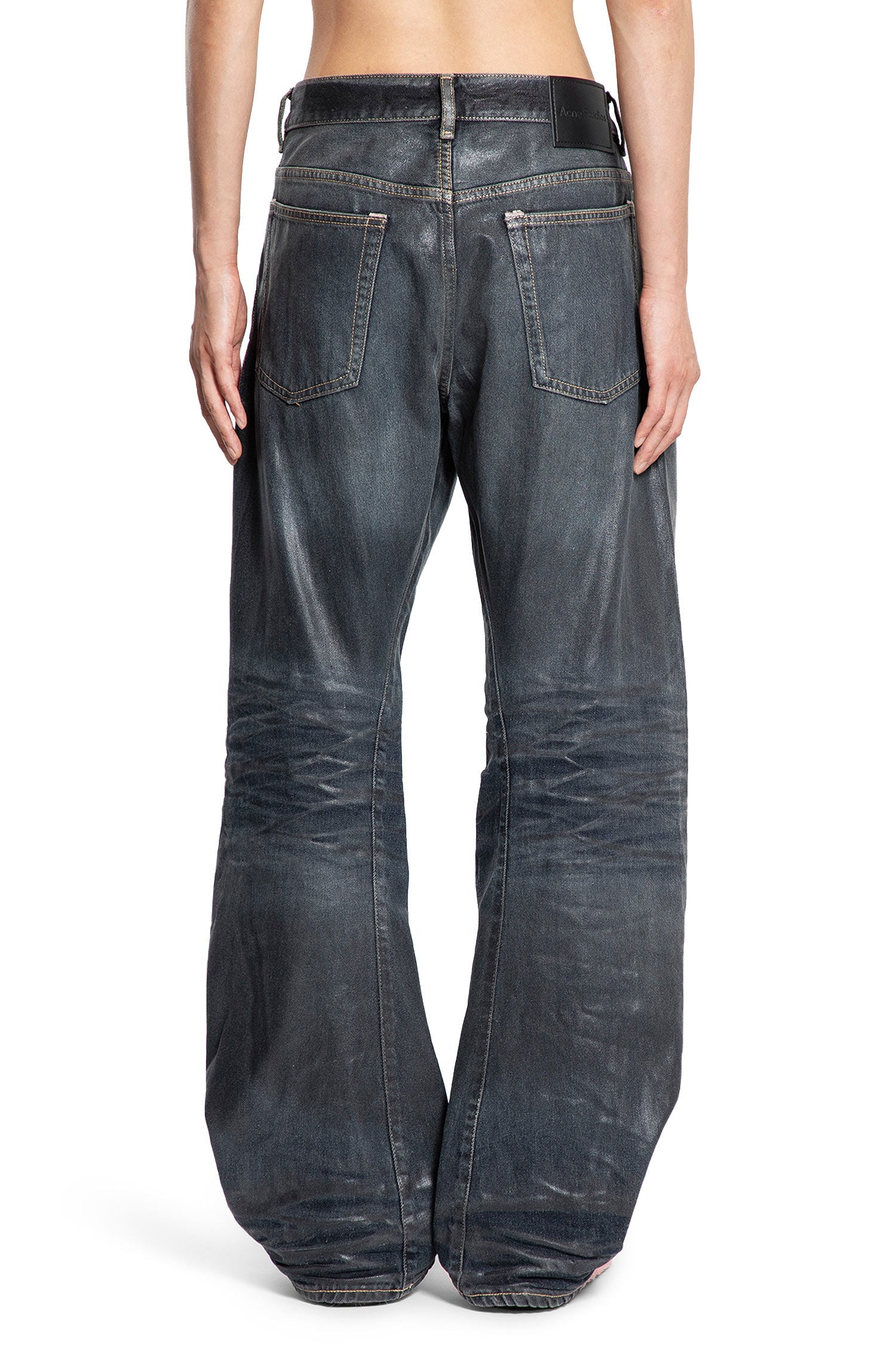 2006 Loose Fit Jeans - 3