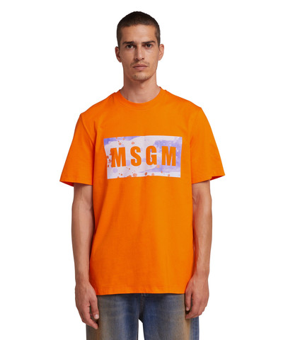 MSGM T-Shirt with box logo camo graphic outlook