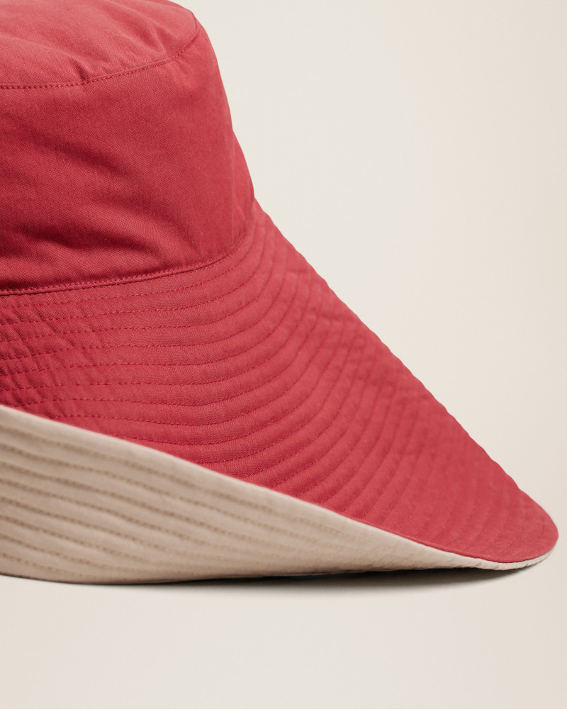 JACQUEMUS Le chapeau Lagrima outlook