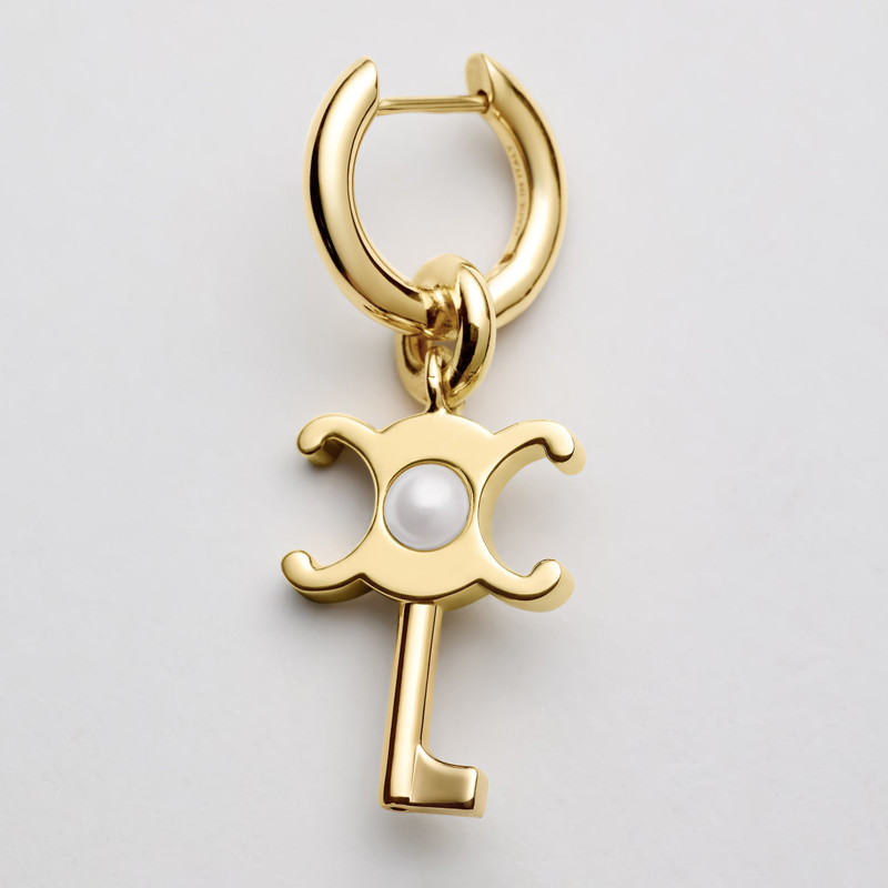 CELINE CHARMS KEY EARRING IN RESIN PEARL AND BRASS WITH GOLD FINISH 1