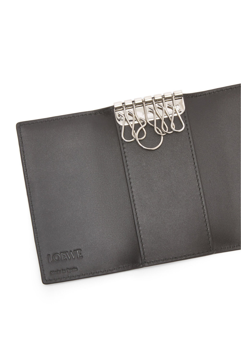 Key case in soft grained calfskin 5
