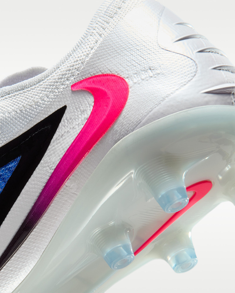 Nike Phantom 6 Low Elite Artificial-Grass Soccer Cleats 9
