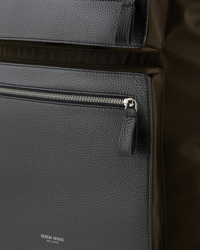 ASV CONVERTIBLE SHOPPER BAG IN NYLON AND PEBBLED LEATHER 5