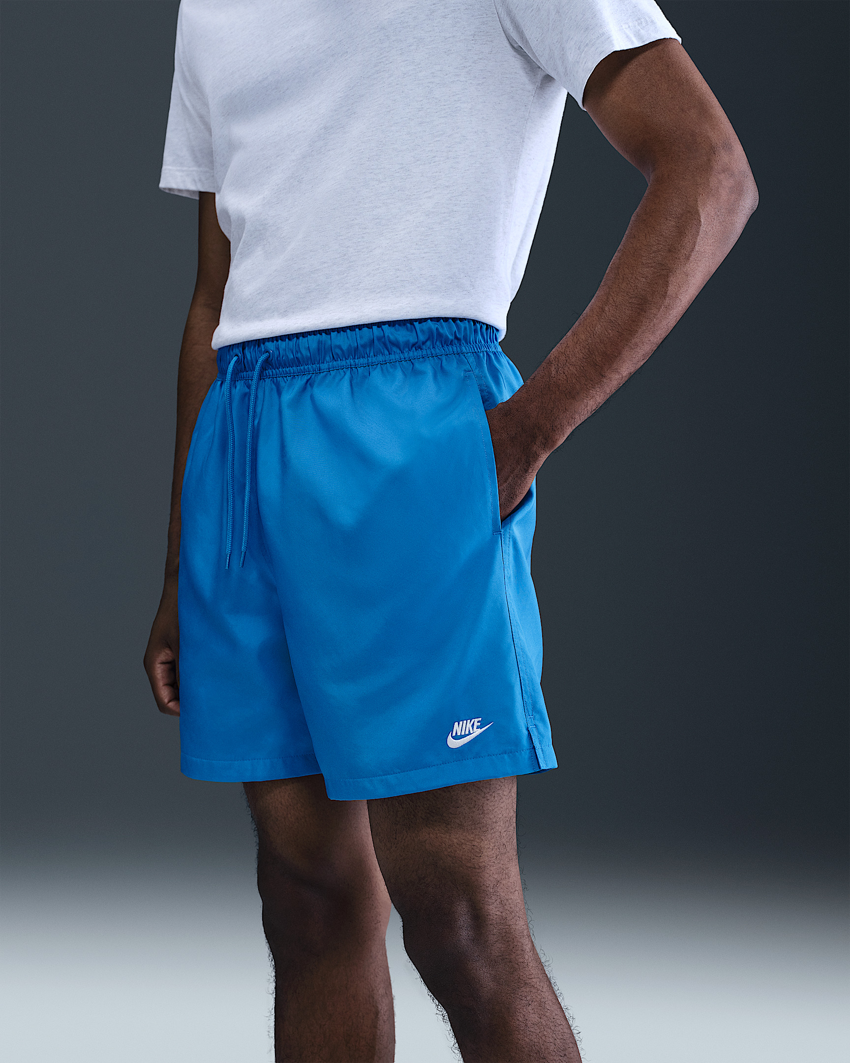 Nike Club Men's Woven Flow Shorts - 2