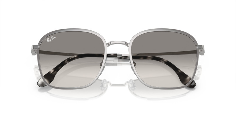 Ray-Ban RB3720 outlook