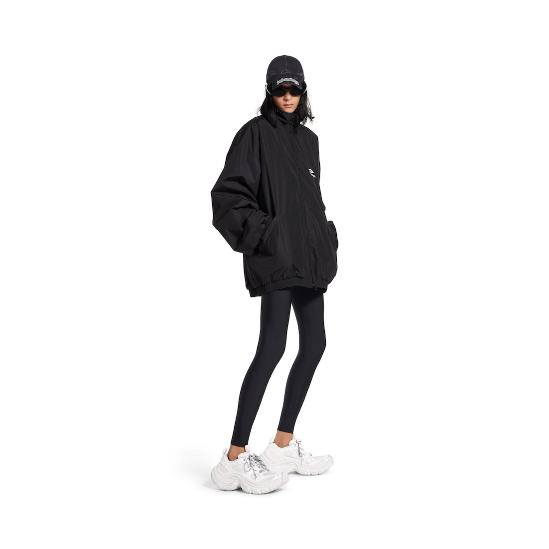Women's 6xl Sneaker in White - 8