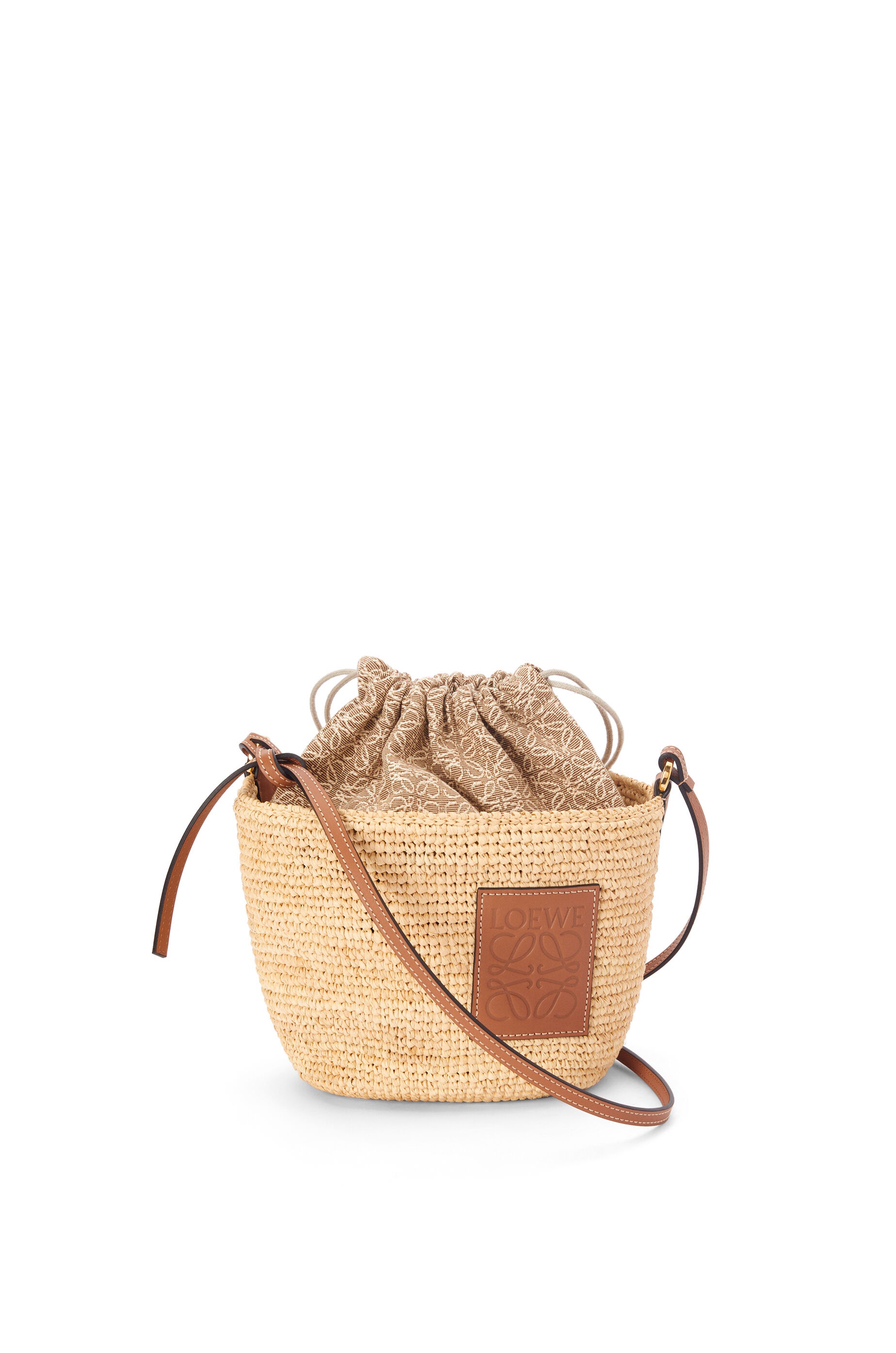 anagram pochette basket bag in raffia jacquard and calfskin