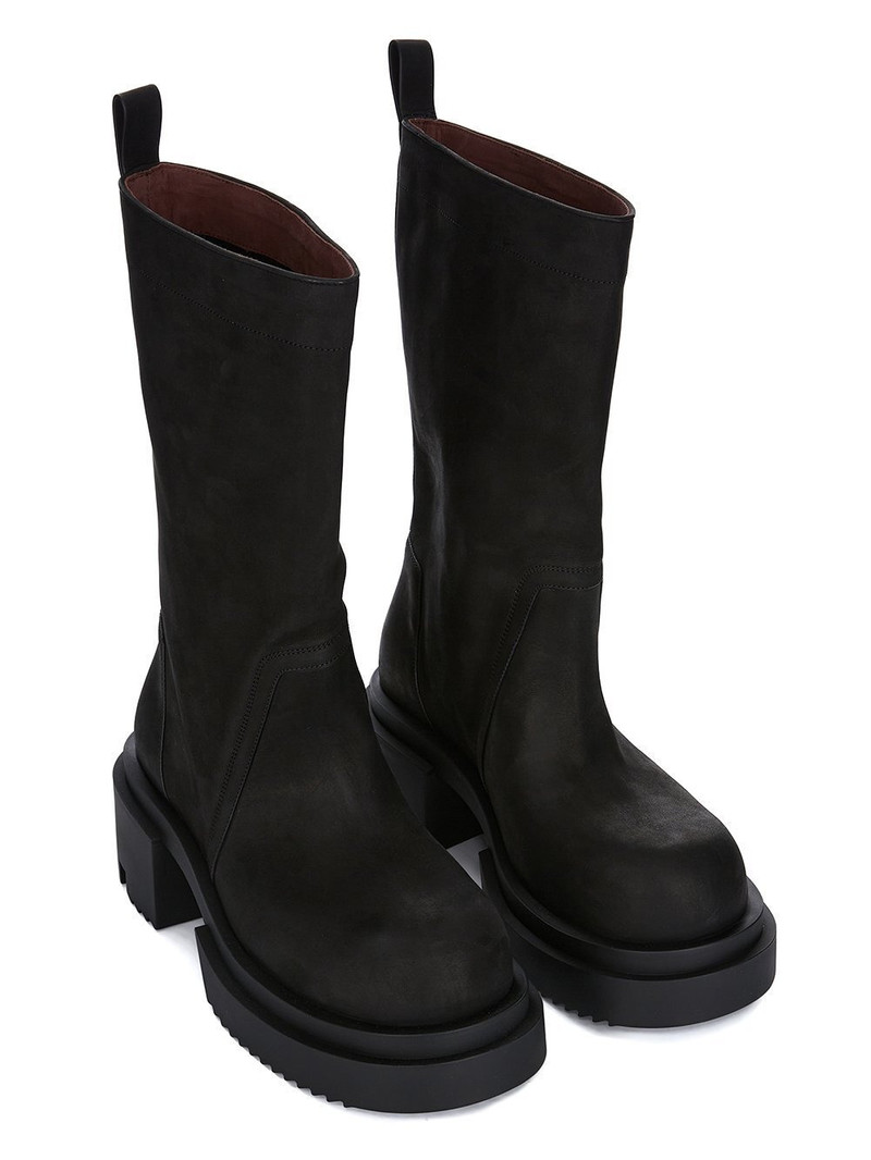 BOOTS 6