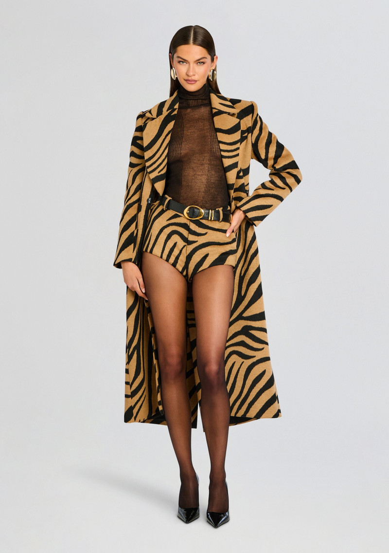 RETROFÊTE KATERINA SHORT outlook