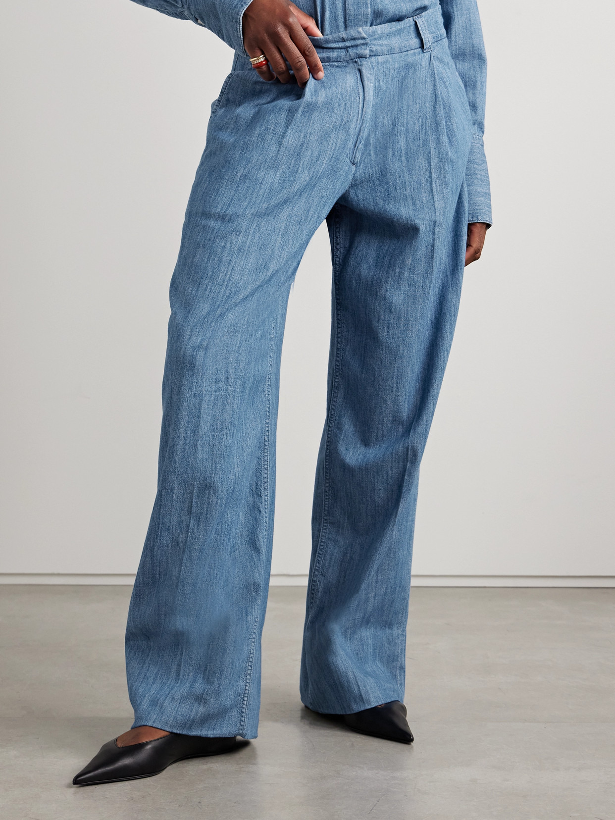 Pleated Organic Cotton-chambray Wide-leg Pants - 4