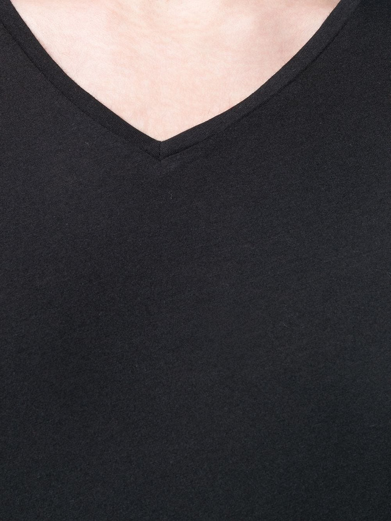 short-sleeve fitted T-shirt 5