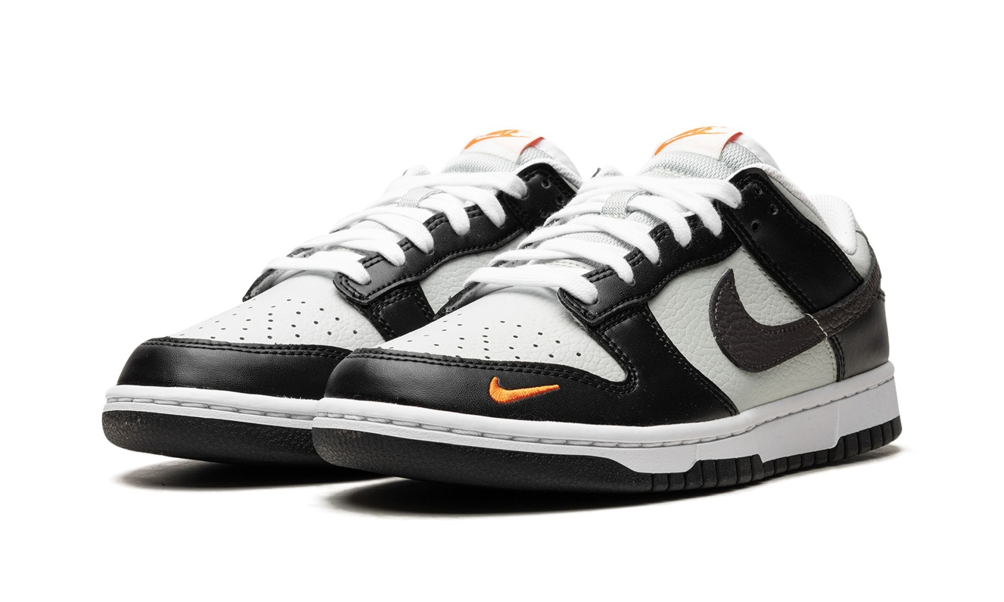 Dunk Low "Black/Total Orange" - 2