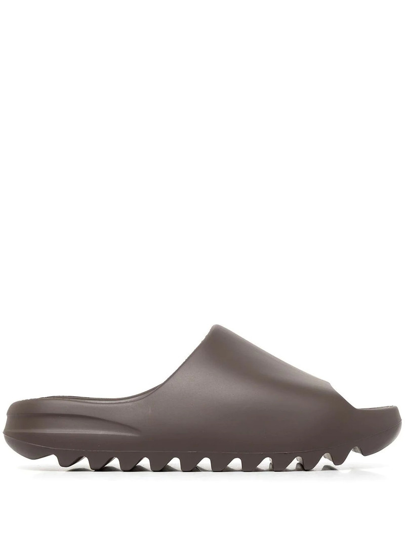 YEEZY "Soot 2021" slides 1
