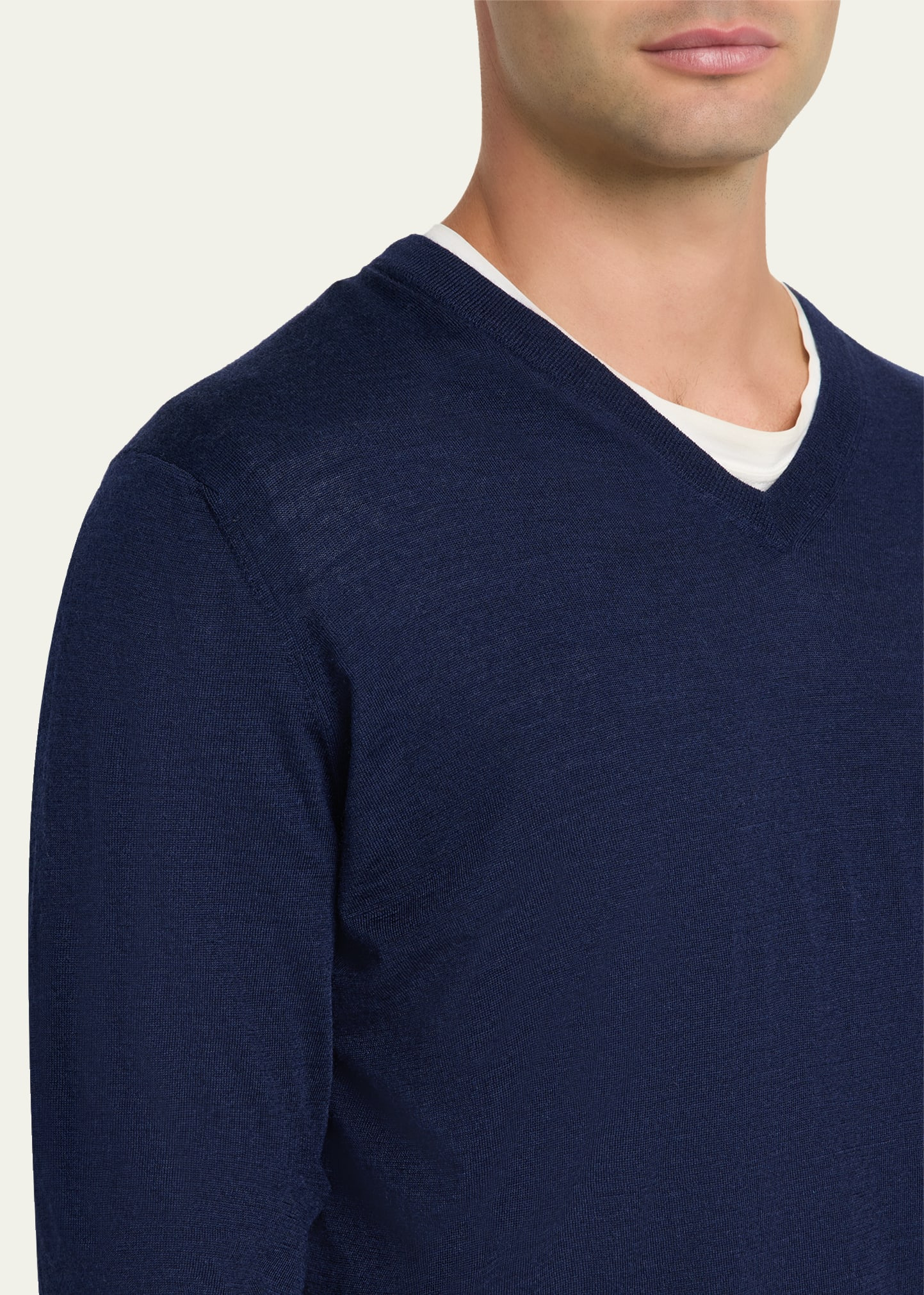 Men's Fine Gauge Wool and Cashmere V-Neck Sweater - 5