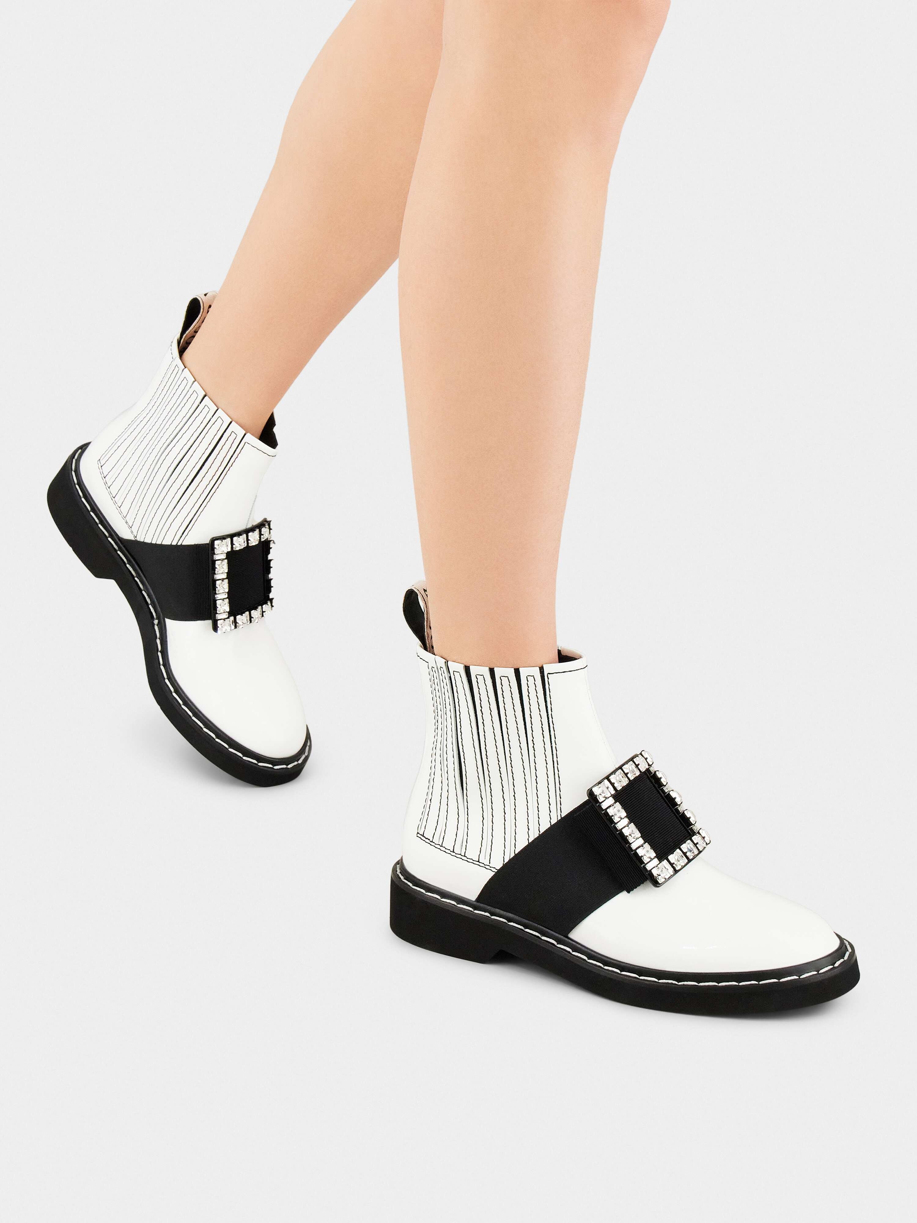 Viv' Rangers Stitch Strass Buckle Booties in Leather - 8