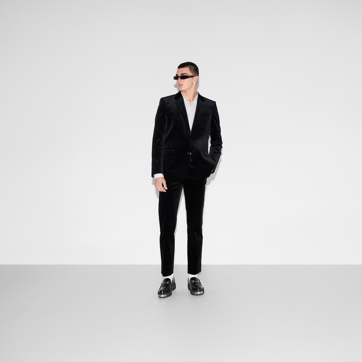 Stretch velvet tuxedo - 2