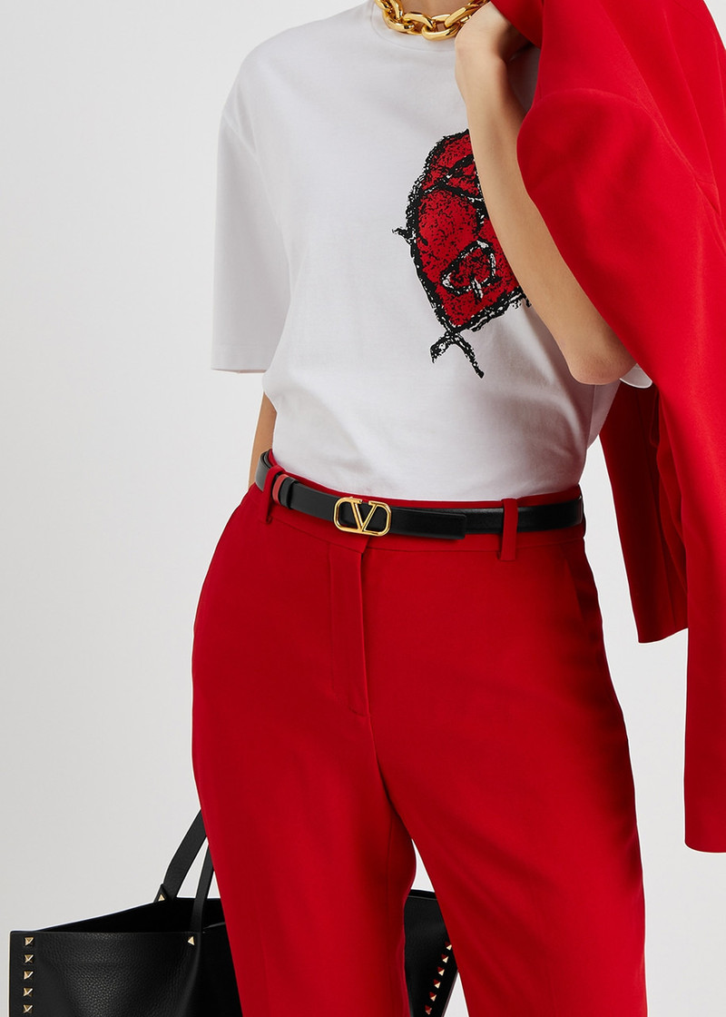 Valentino Valentino Garavani VLogo reversible leather belt outlook