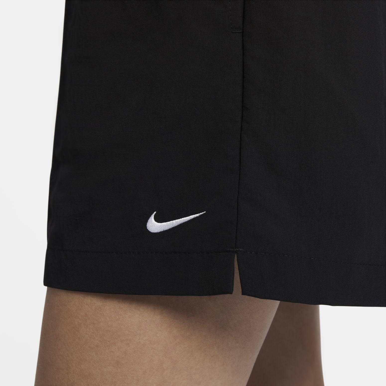 (WMNS) Nike Sportswear Everything Woven Shorts 'Black' FV6623-010 - 3