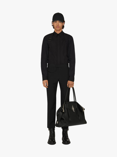 Givenchy LARGE ANTIGONA LOCK SOFT IN GRAINED LEATHER outlook