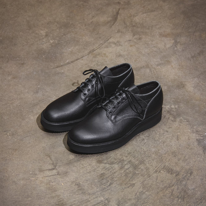 145 Oxford - Black Waxed Flesh 2