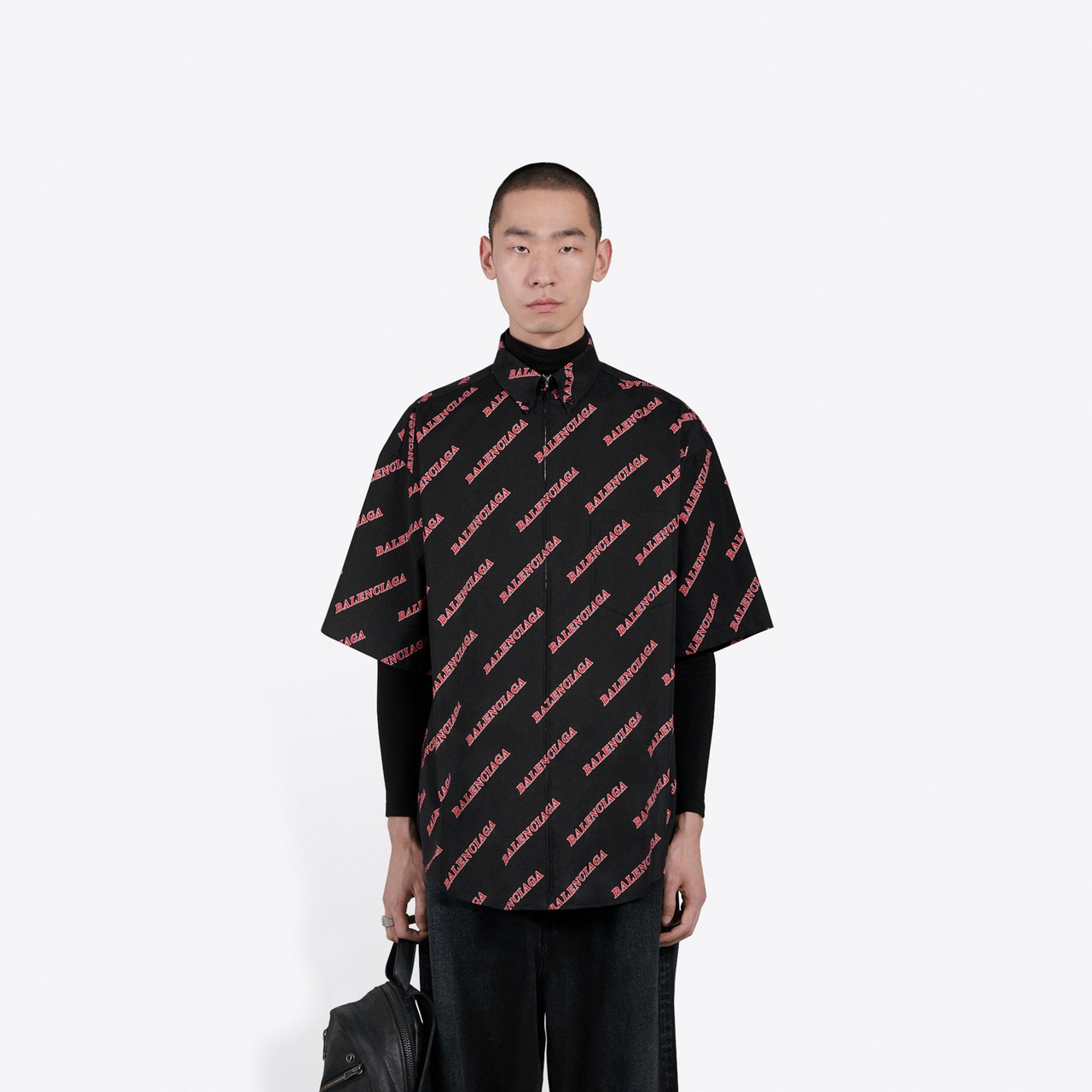 Allover Sporty Logo Zipped Short Sleeve Shirt - 3