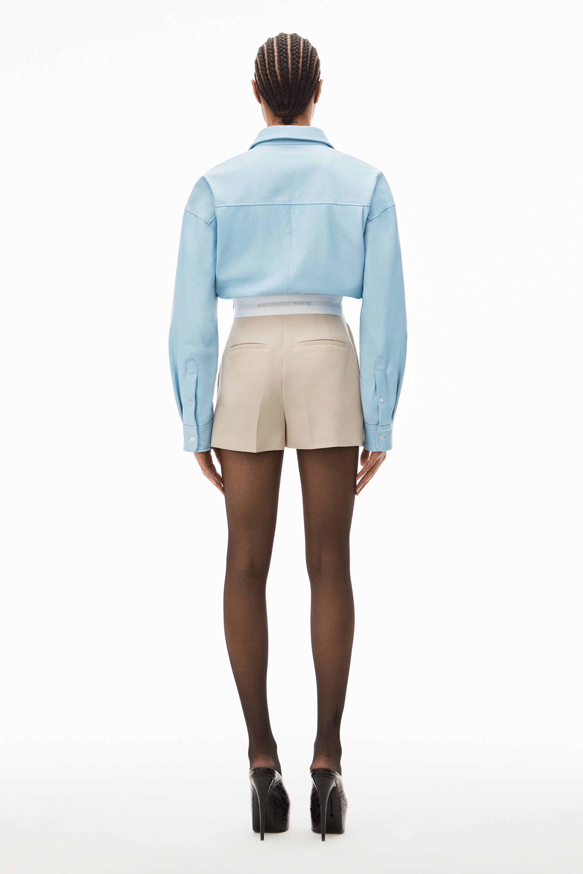PLEATED SHORTS IN WOOL TAILORING - 4