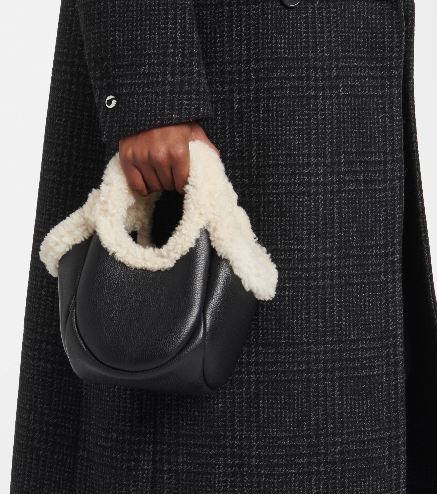 Swipe Mini faux fur-trimmed leather bucket bag - 2