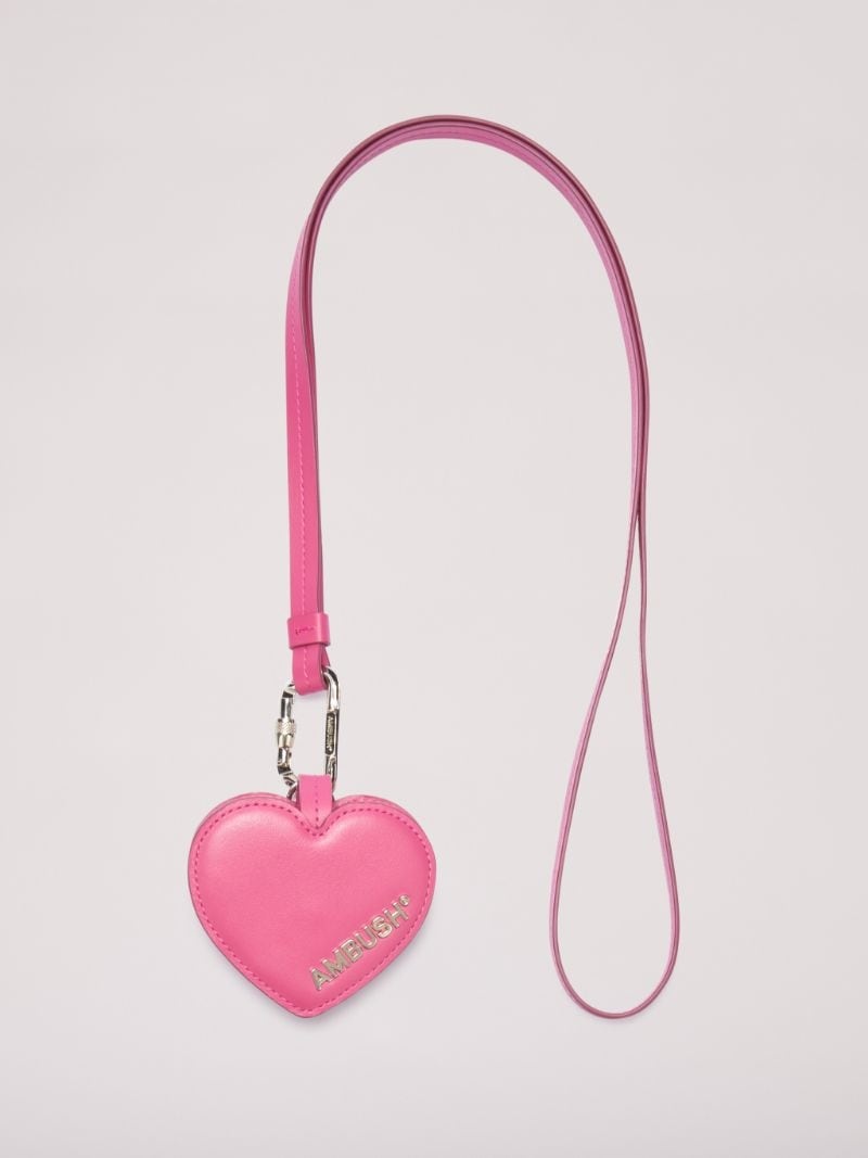 Heart Airpods Case - 1