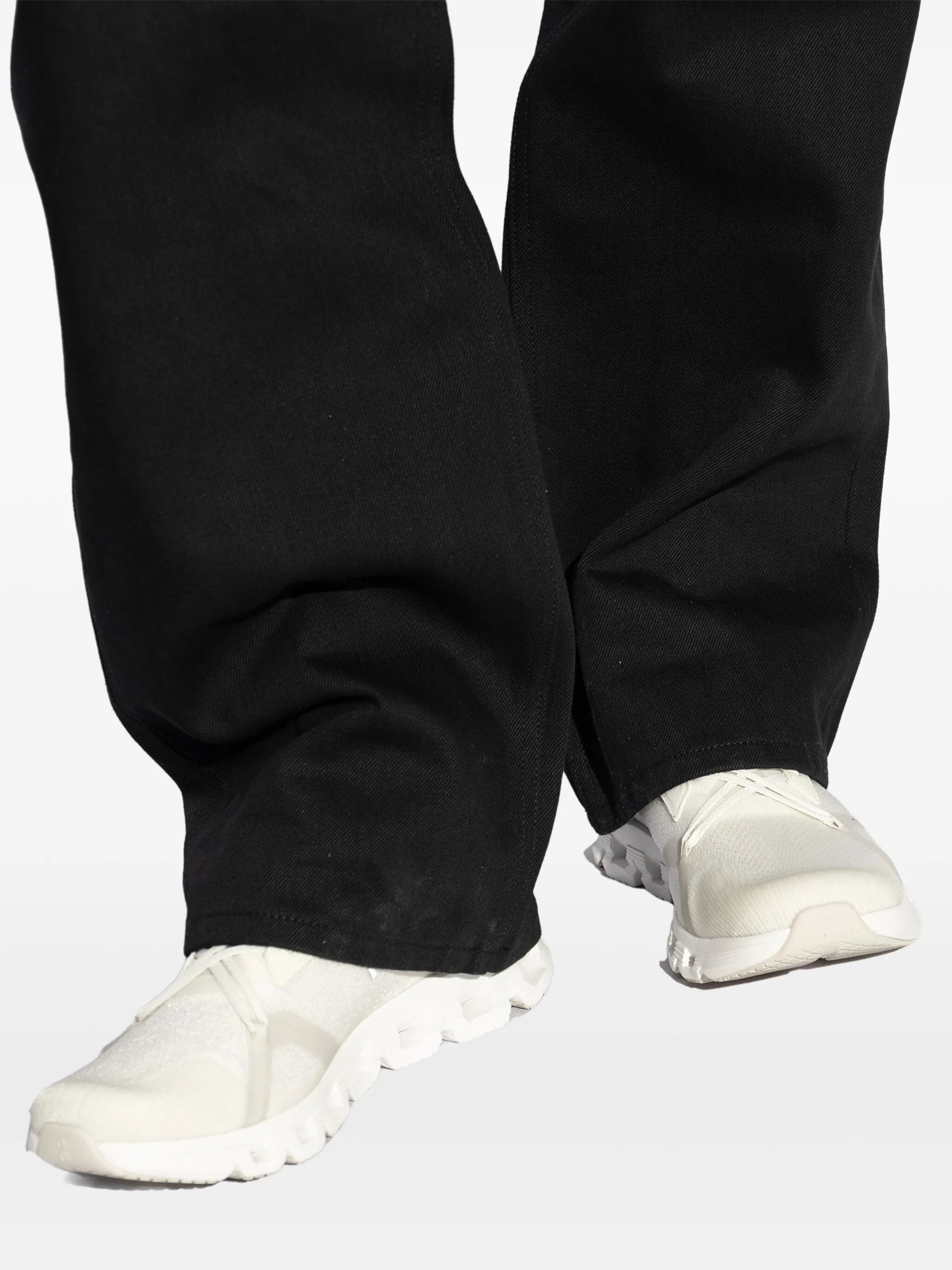 On Running Cloud X 4 Trainers - 3