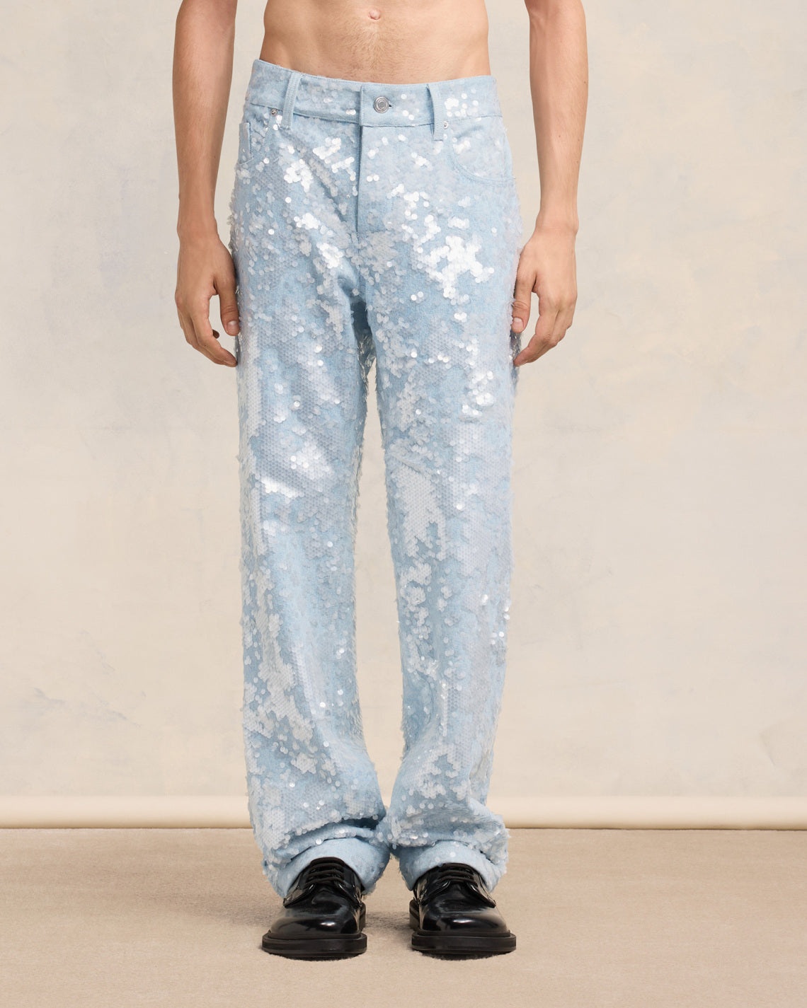 EMBROIDERED STRAIGHT FIT JEANS - 3