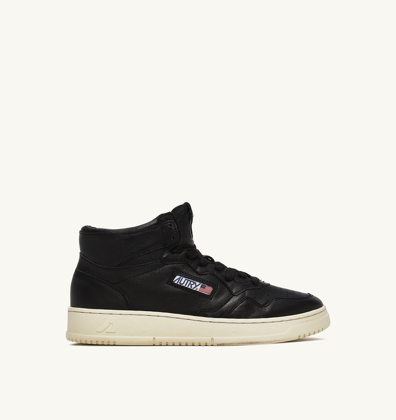 MEDALIST MID SNEAKERS IN SUPER-SOFT BLACK NAPPA 1