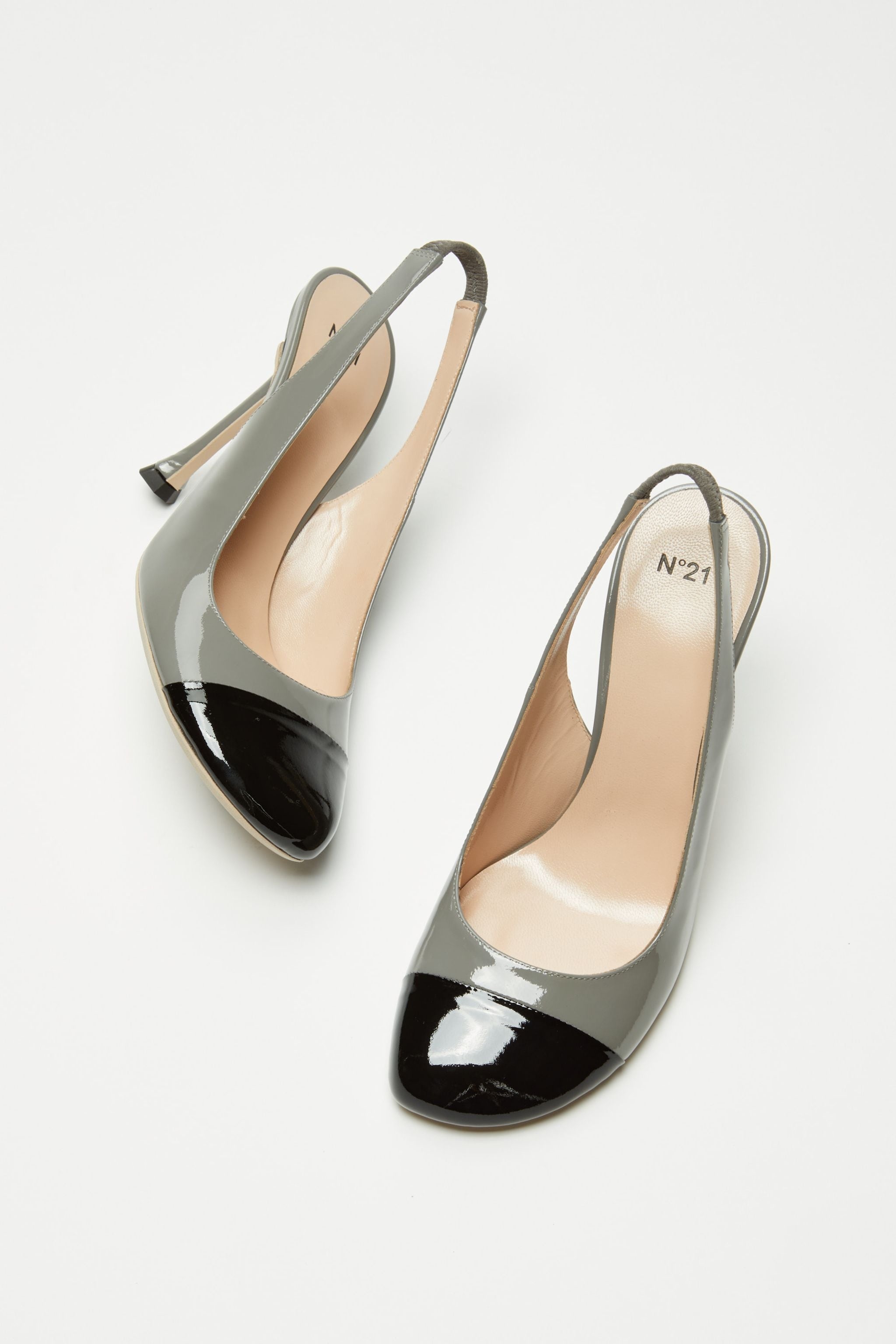 PATENT LEATHER SLINGBACK PUMPS - 5