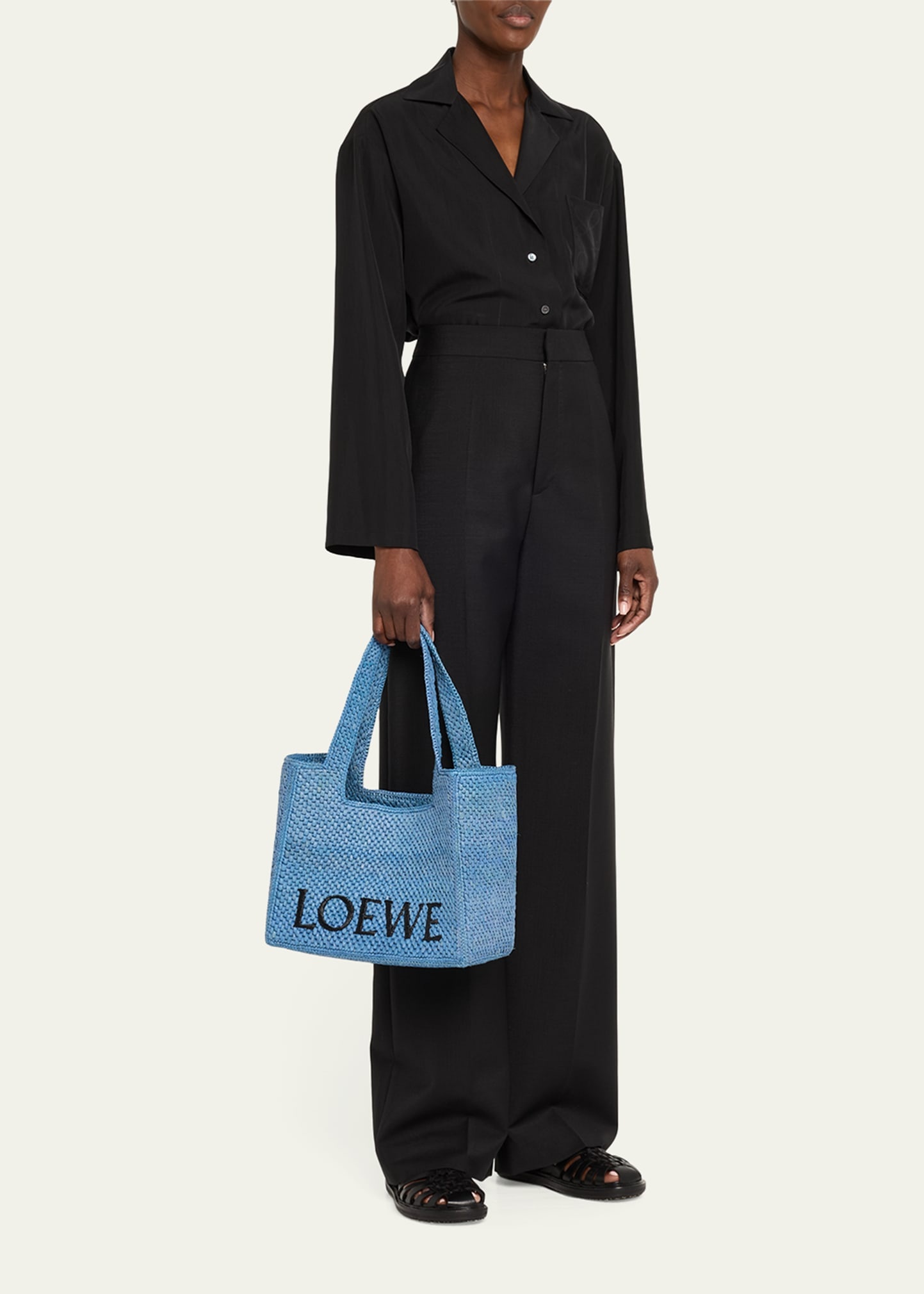 Logo Medium Tote Bag in Raffia - 6